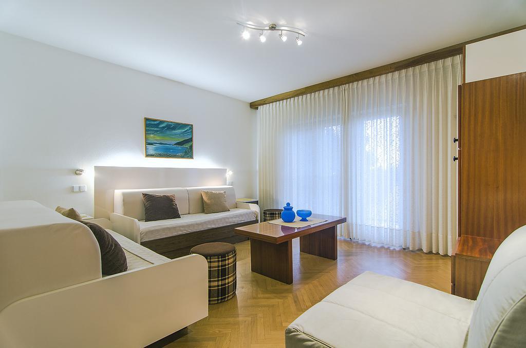 Apartments Lada 1217 Премантура Екстер'єр фото